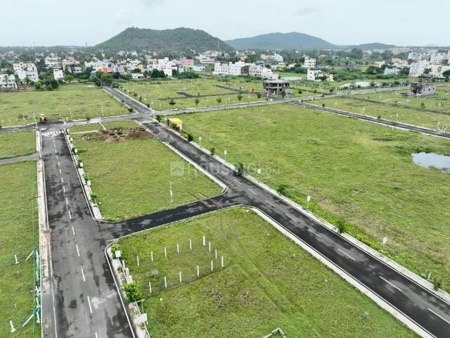 Residential Plot in Perungalathur for resale Chennai. The reference number is 16791226