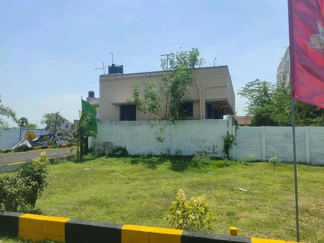 Residential Plot in Perungalathur for resale Chennai. The reference number is 17240183