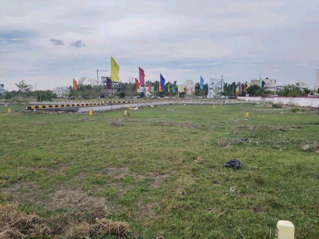 Residential Plot in Perungalathur for resale Chennai. The reference number is 20301809