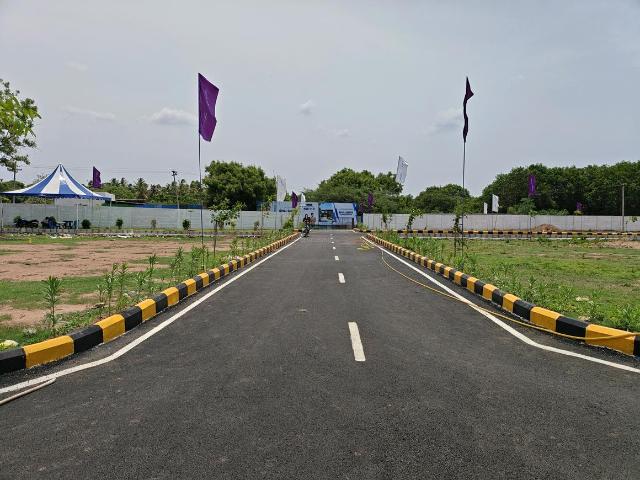 Residential Plot in Perungalathur for resale Chennai. The reference number is 20758650