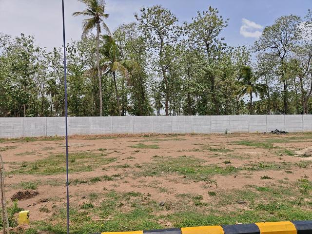 Residential Plot in Perungalathur for resale Chennai. The reference number is 20758703