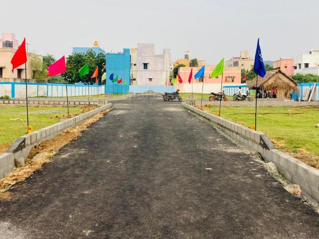 Residential Plot in Perungalathur for resale Chennai. The reference number is 20950572