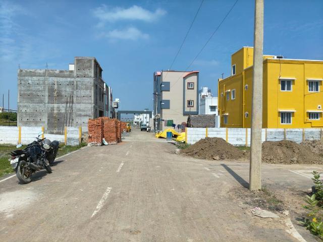 Residential Plot in Perungalathur for resale Chennai. The reference number is 21041213