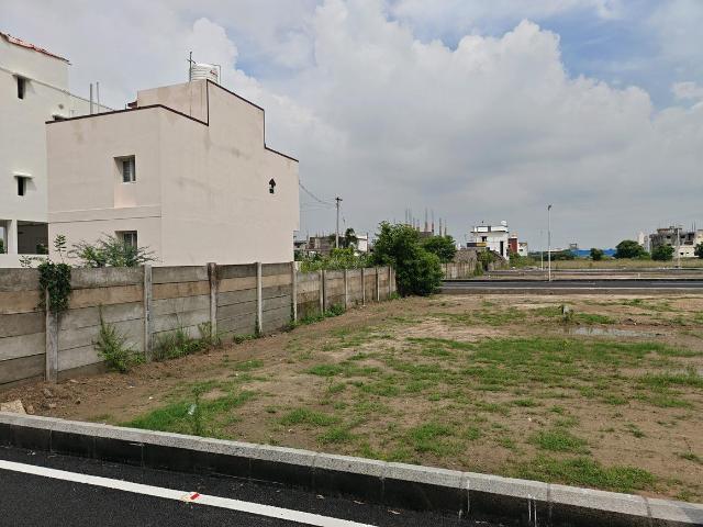 Residential Plot in Perungalathur for resale Chennai. The reference number is 21354182