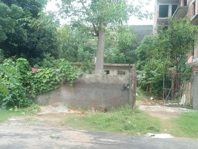 Residential Plot in Phi III for resale Greater Noida. The reference number is 19972977