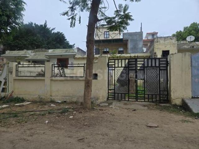 Residential Plot in Phi III for resale Greater Noida. The reference number is 21011021