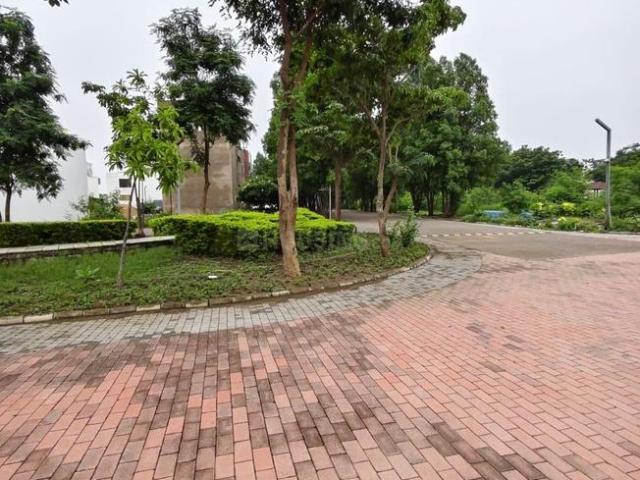 Residential Plot in Pirda 2 for resale Raipur. The reference number is 21145166