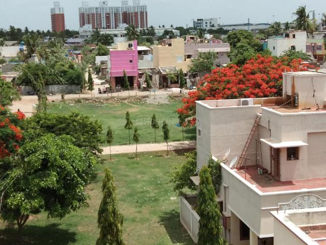 Residential Plot in Poonamallee for resale Chennai. The reference number is 17143509