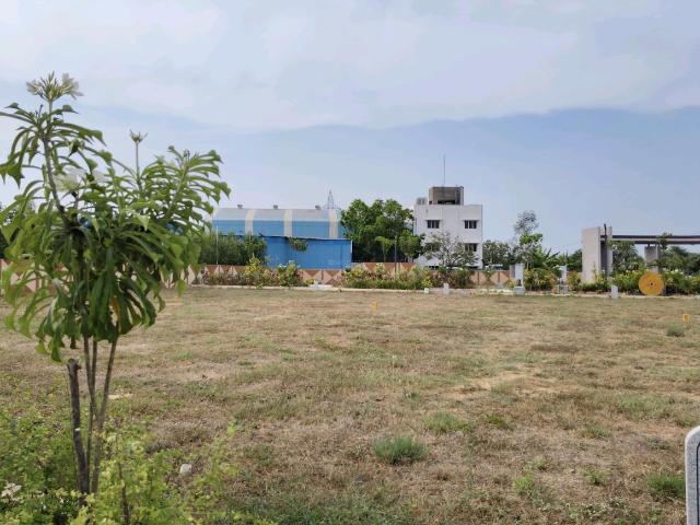 Residential Plot in Poonamallee for resale Chennai. The reference number is 18080295