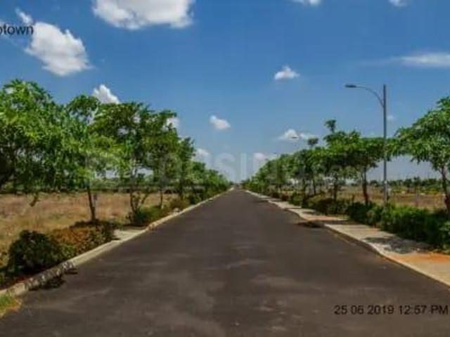 Residential Plot in Poonamallee for resale Chennai. The reference number is 18082041