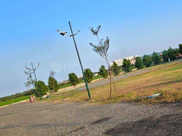 Residential Plot in Poonamallee for resale Chennai. The reference number is 20099346