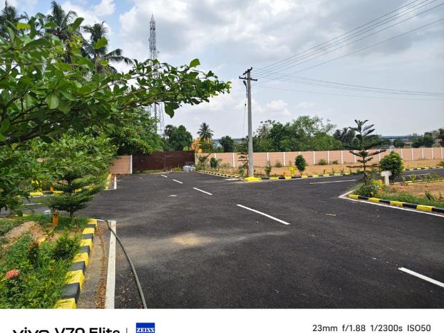Residential Plot in Poonamallee for resale Chennai. The reference number is 20786333