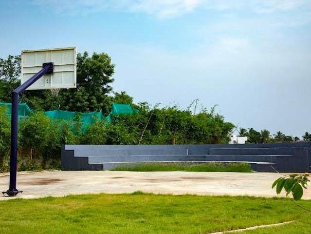 Residential Plot in Poonamallee for resale Chennai. The reference number is 20867502