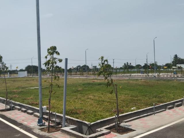 Residential Plot in Poonamallee for resale Chennai. The reference number is 20801194