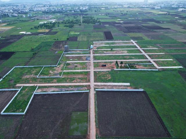 Residential Plot in Poranki Rural for resale Vijayawada. The reference number is 19148967
