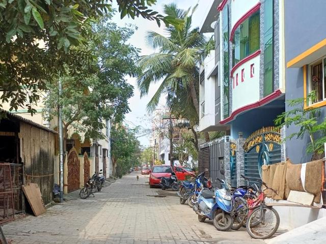 Residential Plot in Porur for resale Chennai. The reference number is 19428224