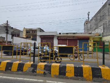Residential Plot in Pratap Vihar for resale Ghaziabad. The reference number is 20348811