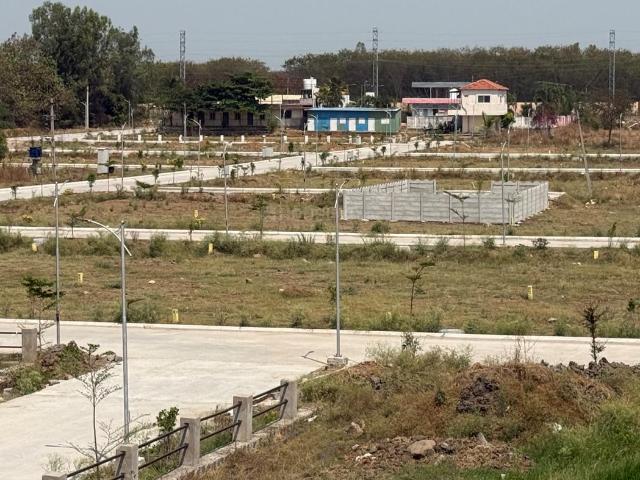 Residential Plot in Rudraram for resale Sangareddy. The reference number is 19913776
