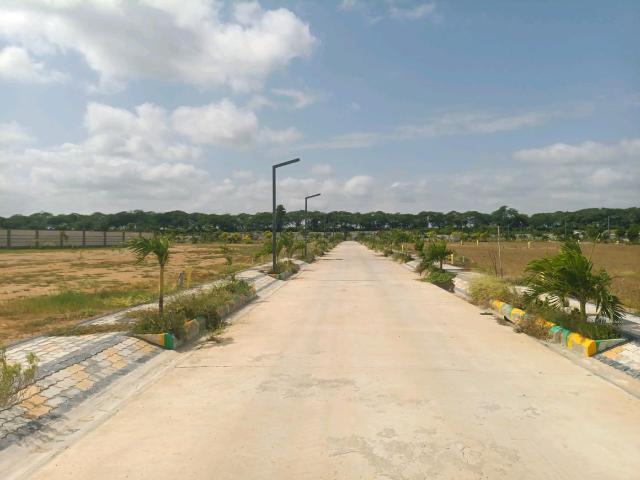 Residential Plot in Rudraram for resale Sangareddy. The reference number is 21003456
