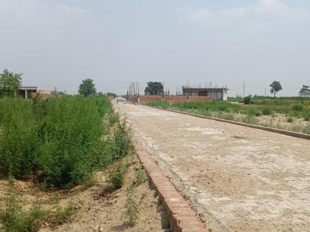Residential Plot in Rabupura for resale Greater Noida. The reference number is 21199783