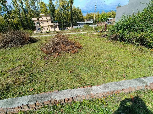 Residential Plot in Raipur for resale Dehradun. The reference number is 15694597