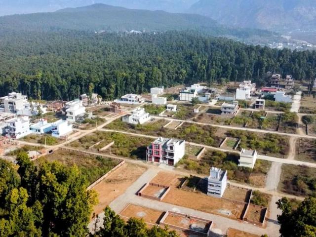 Residential Plot in Raipur for resale Dehradun. The reference number is 21185792