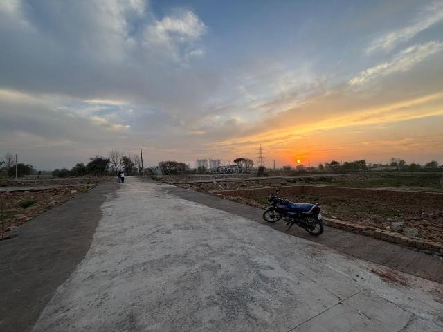 Residential Plot in Raj Nagar Extension for resale Ghaziabad. The reference number is 20306306