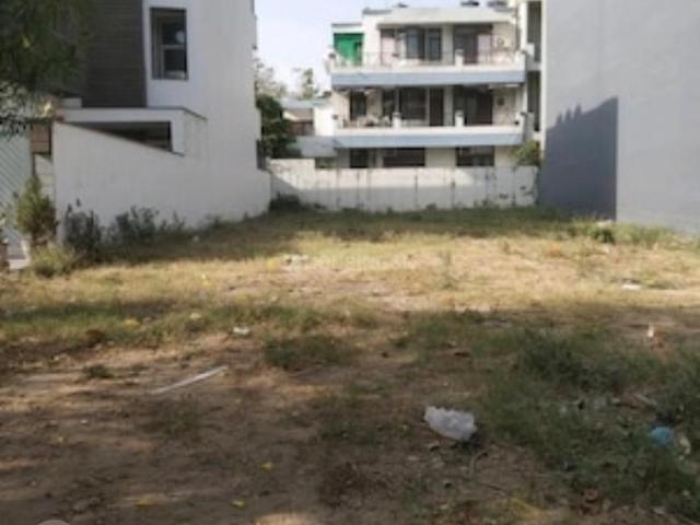 Residential Plot in Rajouri Garden for resale New Delhi. The reference number is 20413750