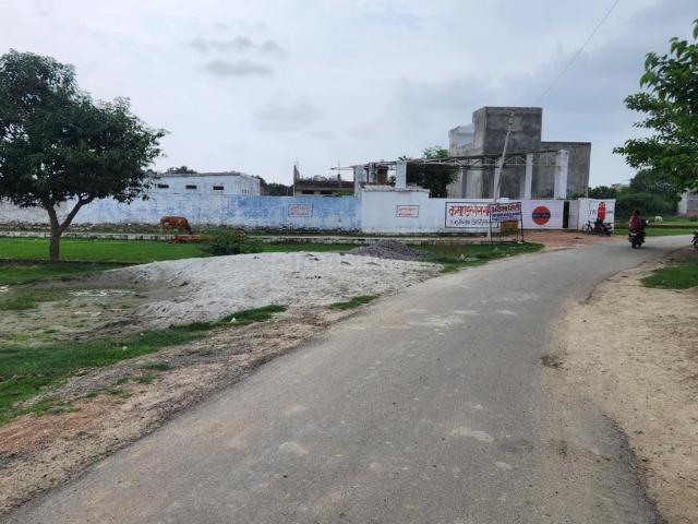 Residential Plot in Rajajipuram for resale Lucknow. The reference number is 17934565