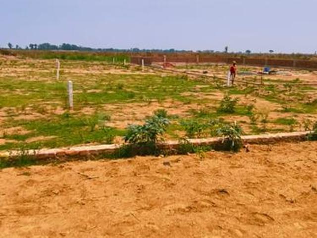 Residential Plot in Rajgir for resale Nalanda. The reference number is 20857420