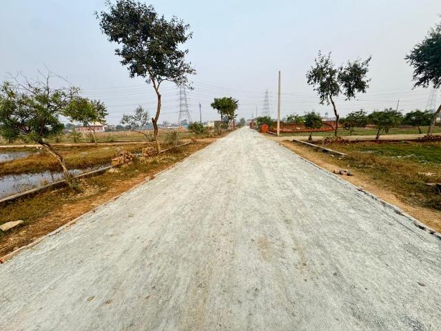Residential Plot in Ram Nagar for resale Varanasi. The reference number is 20406938