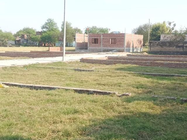 Residential Plot in Ram Nagar for resale Varanasi. The reference number is 20849724