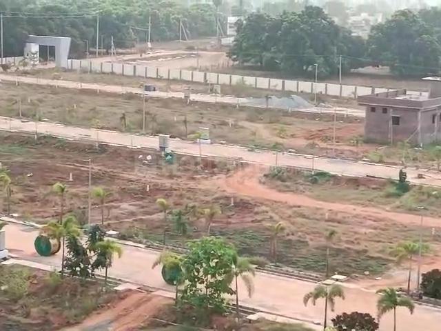Residential Plot in Ramavarapadu for resale Vijayawada. The reference number is 20419693