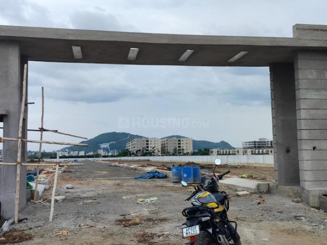 Residential Plot in Ramavarapadu for resale Vijayawada. The reference number is 20782480