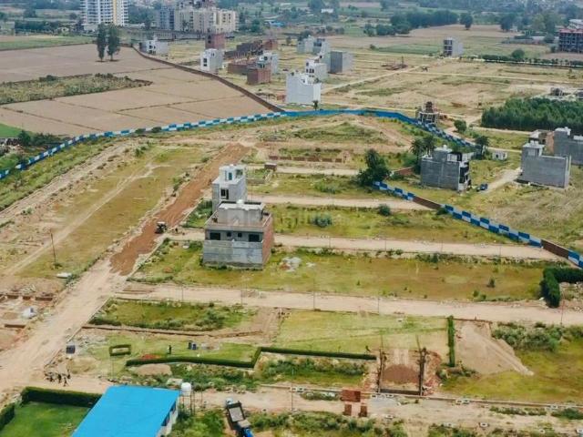 Residential Plot in Ramgarh Bhudda for resale Zirakpur. The reference number is 12720179