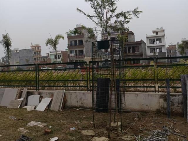 Residential Plot in Ramgarh Bhudda for resale Zirakpur. The reference number is 20320770