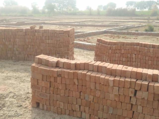 Residential Plot in Rawatpur for resale Allahabad. The reference number is 19134201
