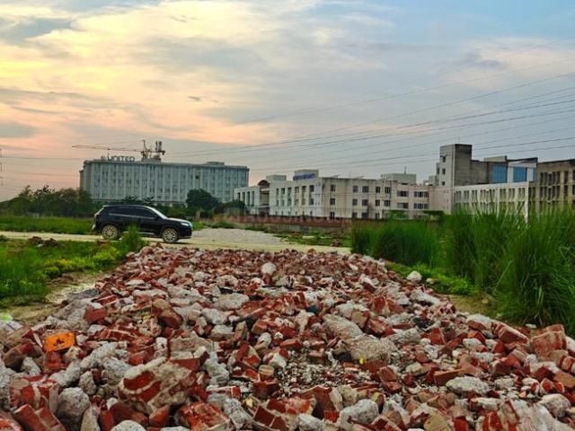 Residential Plot in Rawatpur for resale Allahabad. The reference number is 21025046