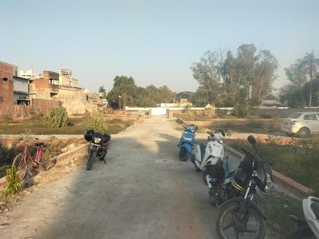 Residential Plot in Rathyatra for resale Varanasi. The reference number is 16716206