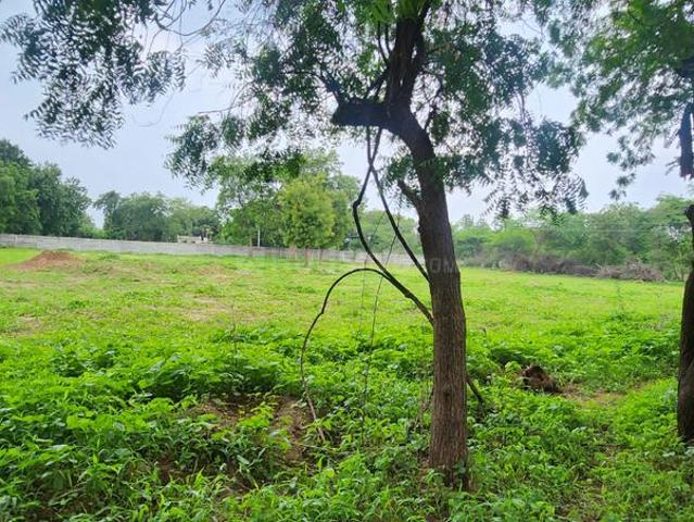 Residential Plot in Raysan for resale Gandhinagar. The reference number is 20610368