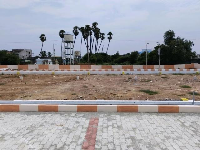 Residential Plot in Red Hills for resale Chennai. The reference number is 16774651