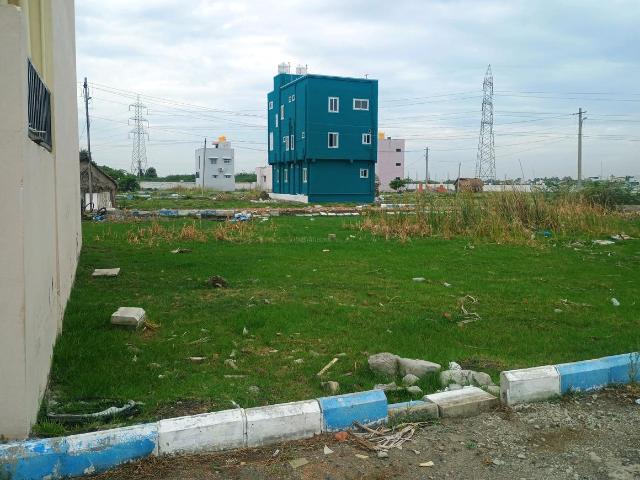 Residential Plot in Red Hills for resale Chennai. The reference number is 16774688