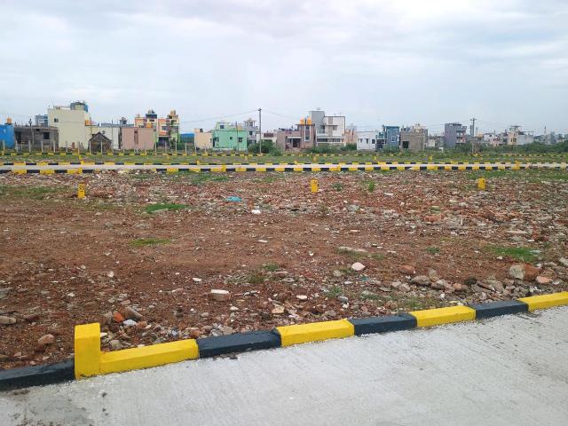Residential Plot in Puzhal for resale Chennai. The reference number is 16370320