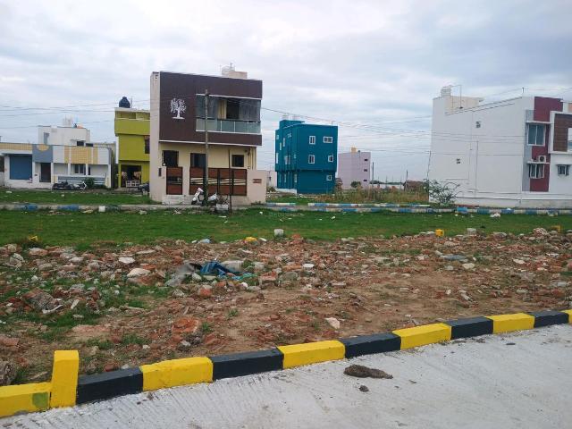 Residential Plot in Red Hills for resale Chennai. The reference number is 17582986