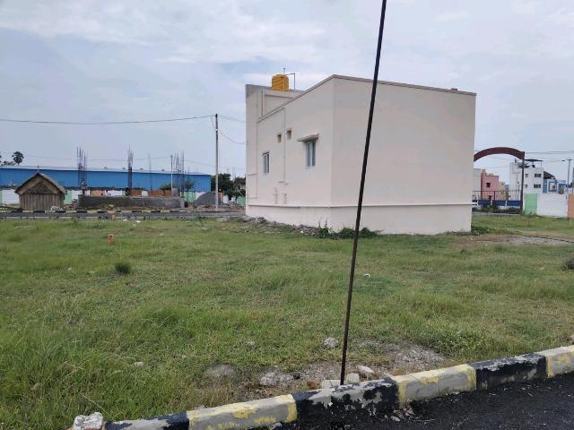Residential Plot in Red Hills for resale Chennai. The reference number is 18837216