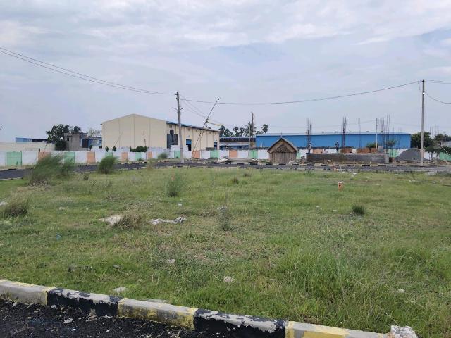 Residential Plot in Red Hills for resale Chennai. The reference number is 18837230