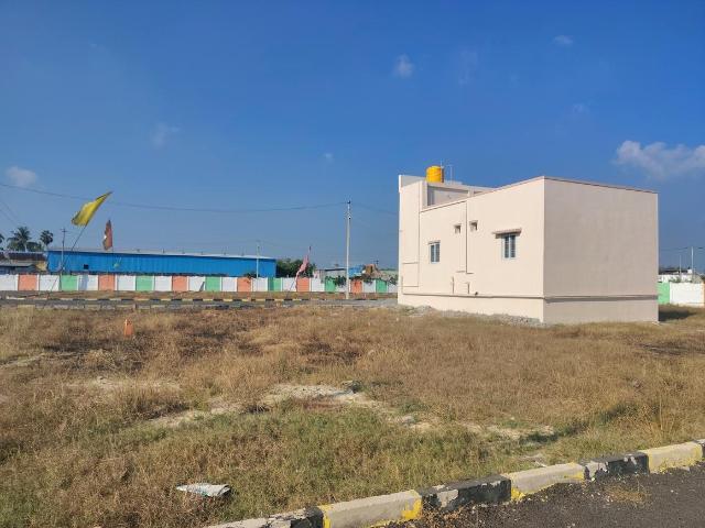 Residential Plot in Red Hills for resale Chennai. The reference number is 18837240