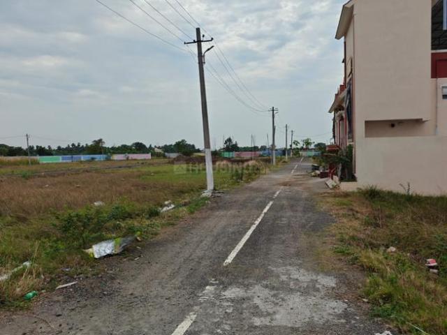 Residential Plot in Red Hills for resale Chennai. The reference number is 20455865
