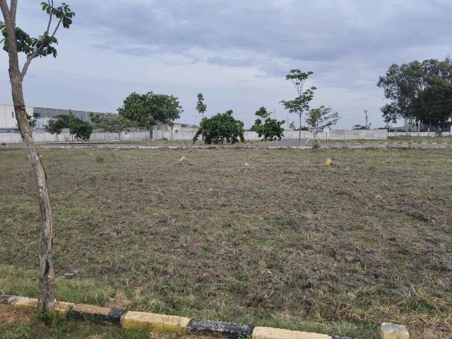 Residential Plot in Red Hills for resale Chennai. The reference number is 20459979