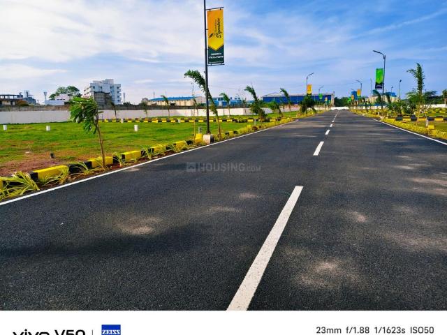 Residential Plot in Red Hills for resale Chennai. The reference number is 20525688